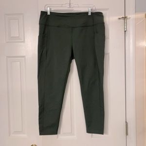 Zella crop leggings